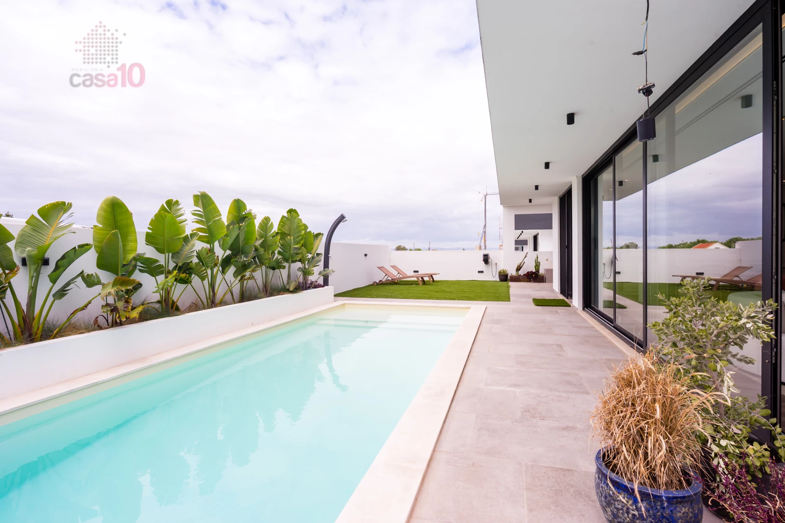 MORADIA V4 COM PISCINA PARA VENDA EM CONDOMÍNIO FECHADO EM S. FRANCISCO, ALCOCHETE